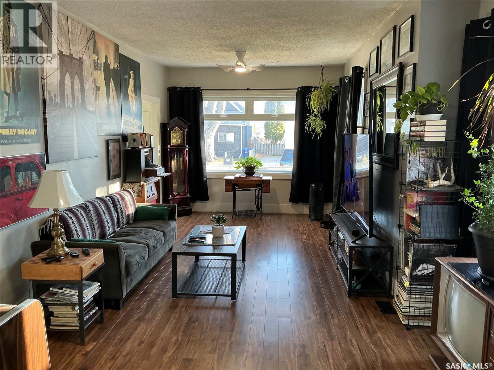 329 I Avenue S, Saskatoon, Saskatchewan  S7M 1Y1 - Photo 7 - SK021584