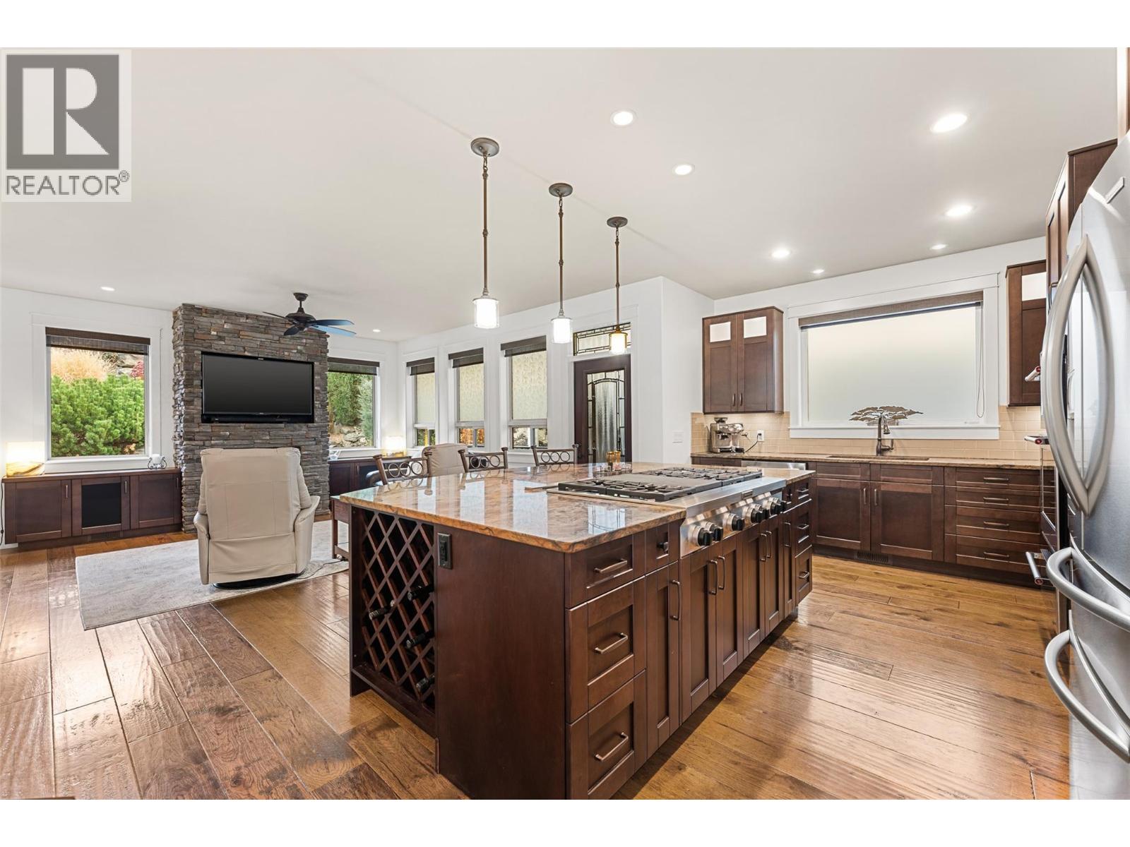 5090 Twinflower Crescent, Kelowna, British Columbia  V1W 5L8 - Photo 8 - 10356401