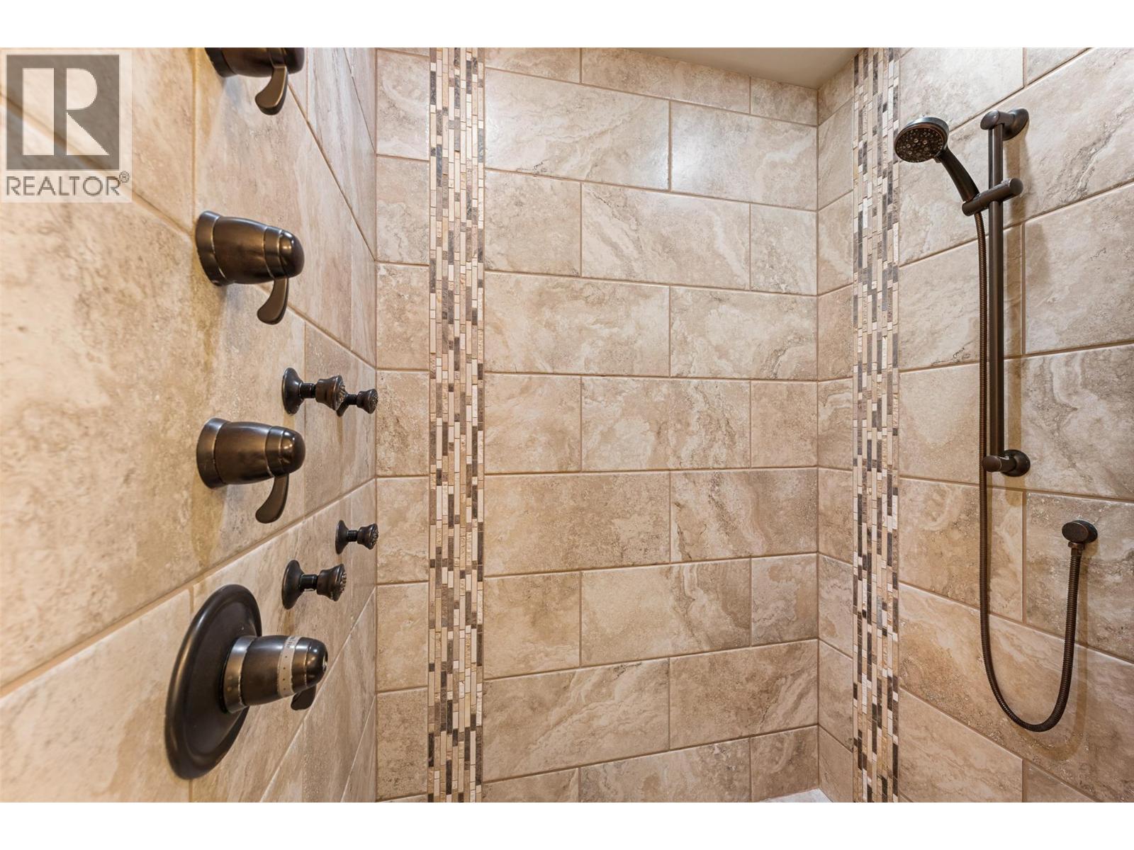 5090 Twinflower Crescent, Kelowna, British Columbia  V1W 5L8 - Photo 25 - 10356401