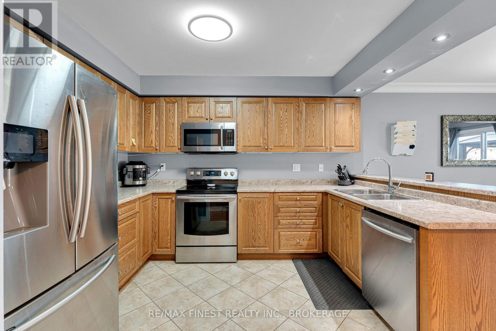 85 Kanvers Way, Greater Napanee, Ontario  K7R 3P9 - Photo 9 - X12520880