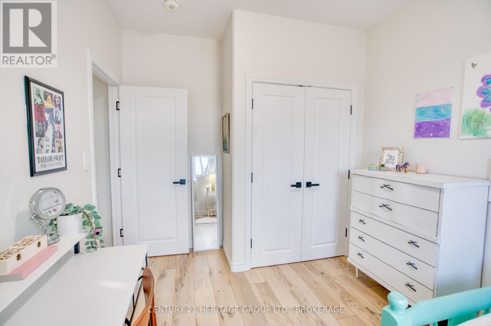 5 Cross Street, Loyalist, Ontario  K0H 2H0 - Photo 31 - X12521086