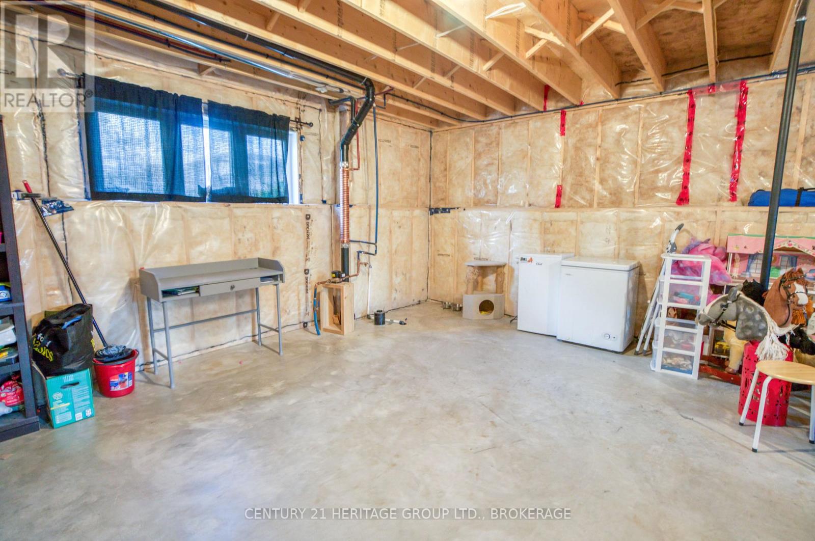 5 Cross Street, Loyalist, Ontario  K0H 2H0 - Photo 41 - X12521086