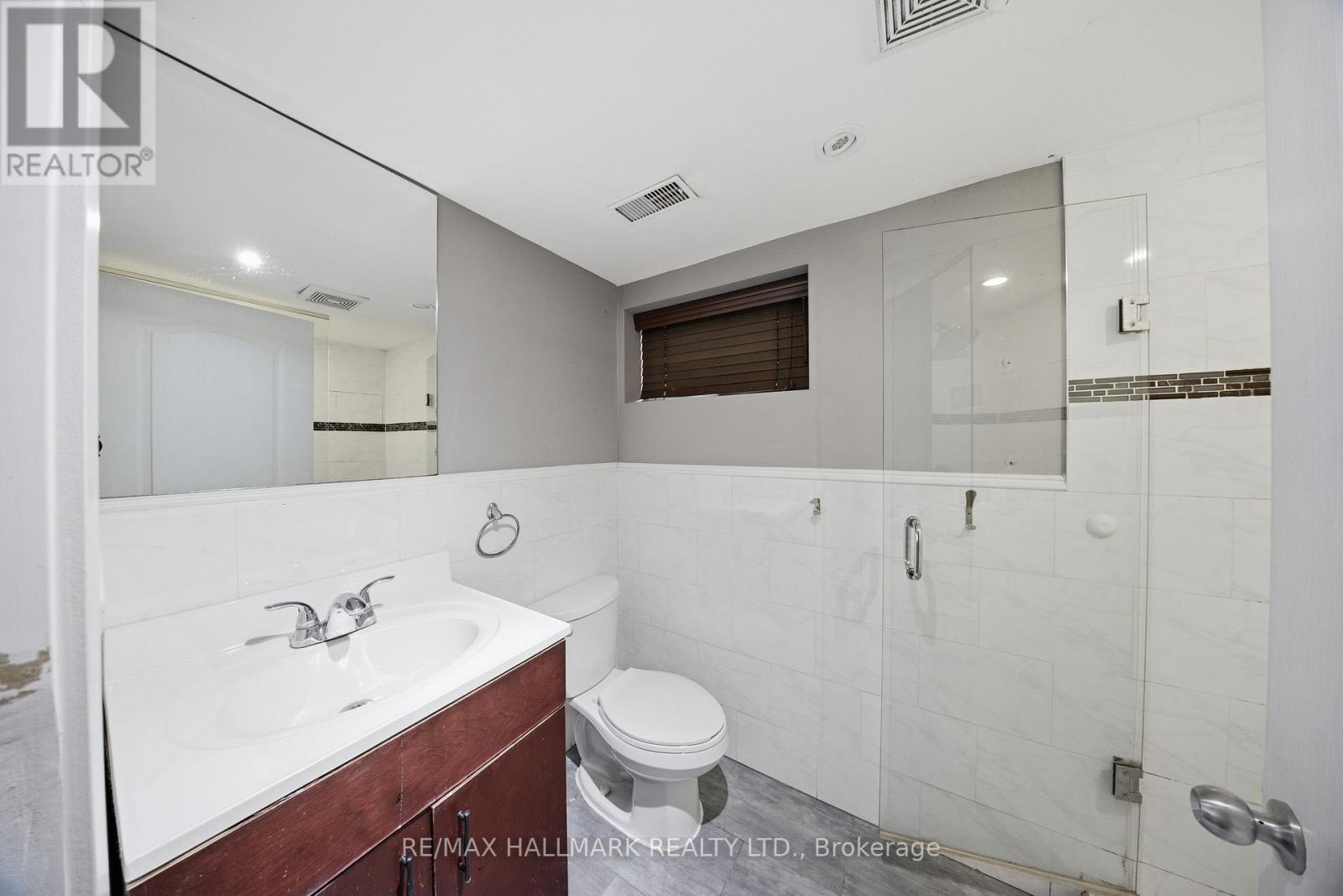 Bsmt - 34 Horfield Avenue, Toronto, Ontario  M1M 1X9 - Photo 15 - E12520852