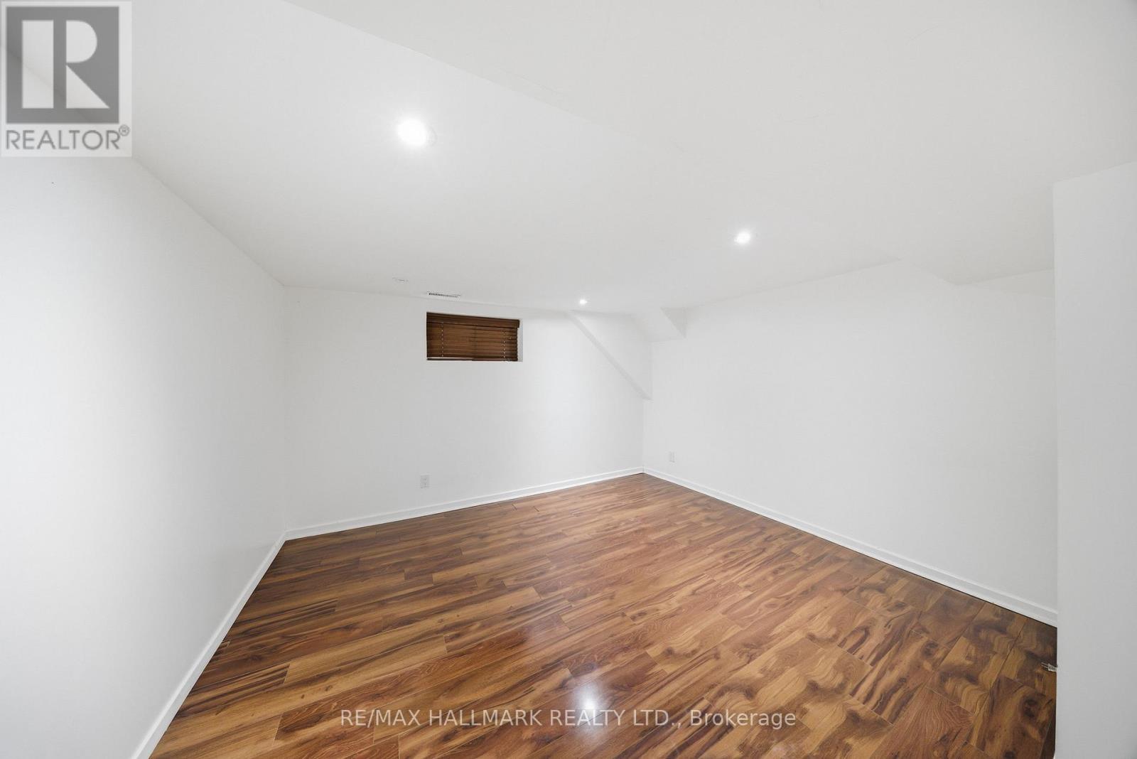 Bsmt - 34 Horfield Avenue, Toronto, Ontario  M1M 1X9 - Photo 7 - E12520852