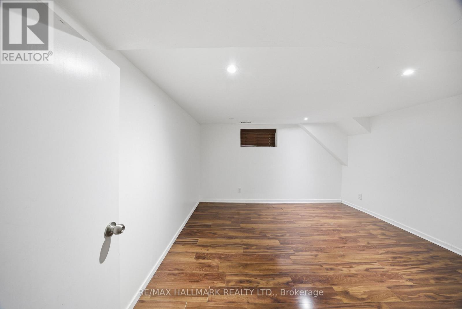 Bsmt - 34 Horfield Avenue, Toronto, Ontario  M1M 1X9 - Photo 8 - E12520852