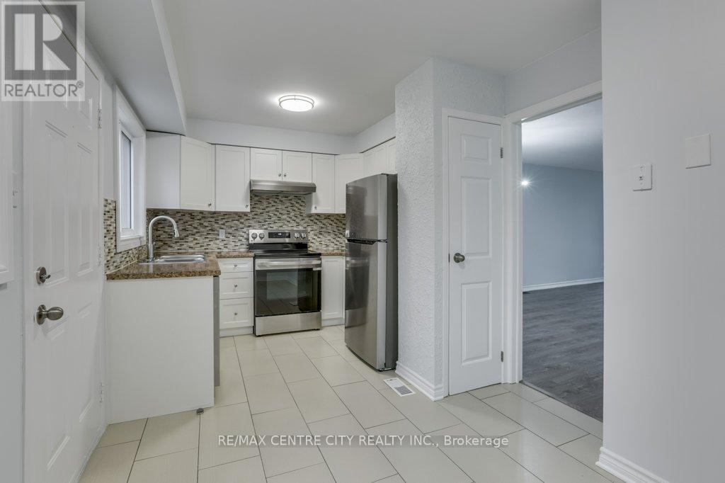 54 - 320 Westminster Avenue, London South, Ontario  N6C 5H5 - Photo 12 - X12520950