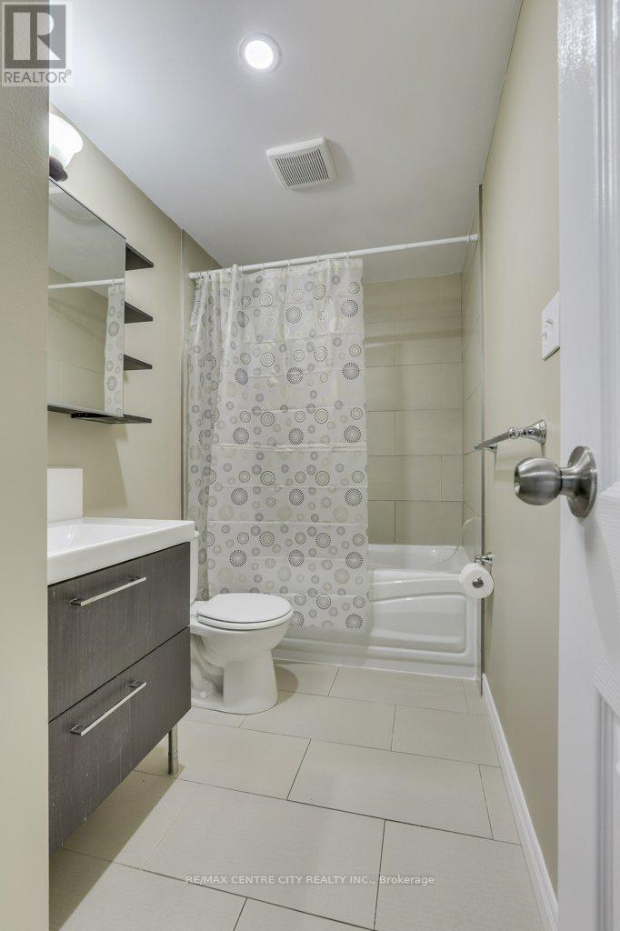 54 - 320 Westminster Avenue, London South, Ontario  N6C 5H5 - Photo 24 - X12520950