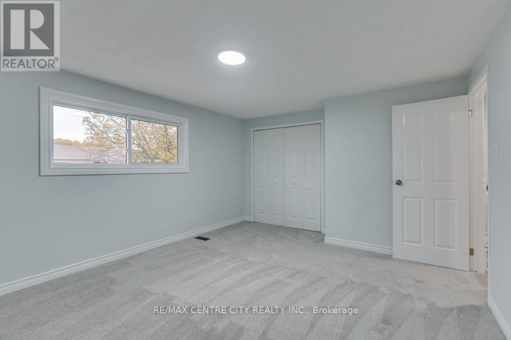 54 - 320 Westminster Avenue, London South, Ontario  N6C 5H5 - Photo 26 - X12520950