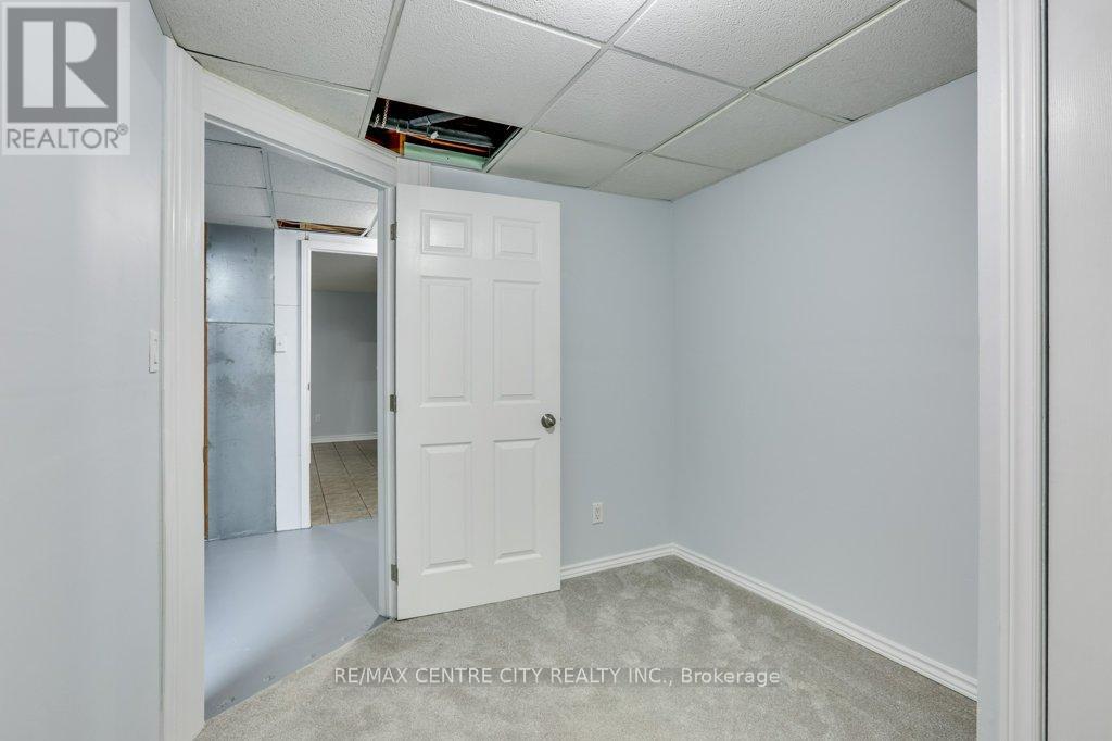 54 - 320 Westminster Avenue, London South, Ontario  N6C 5H5 - Photo 37 - X12520950