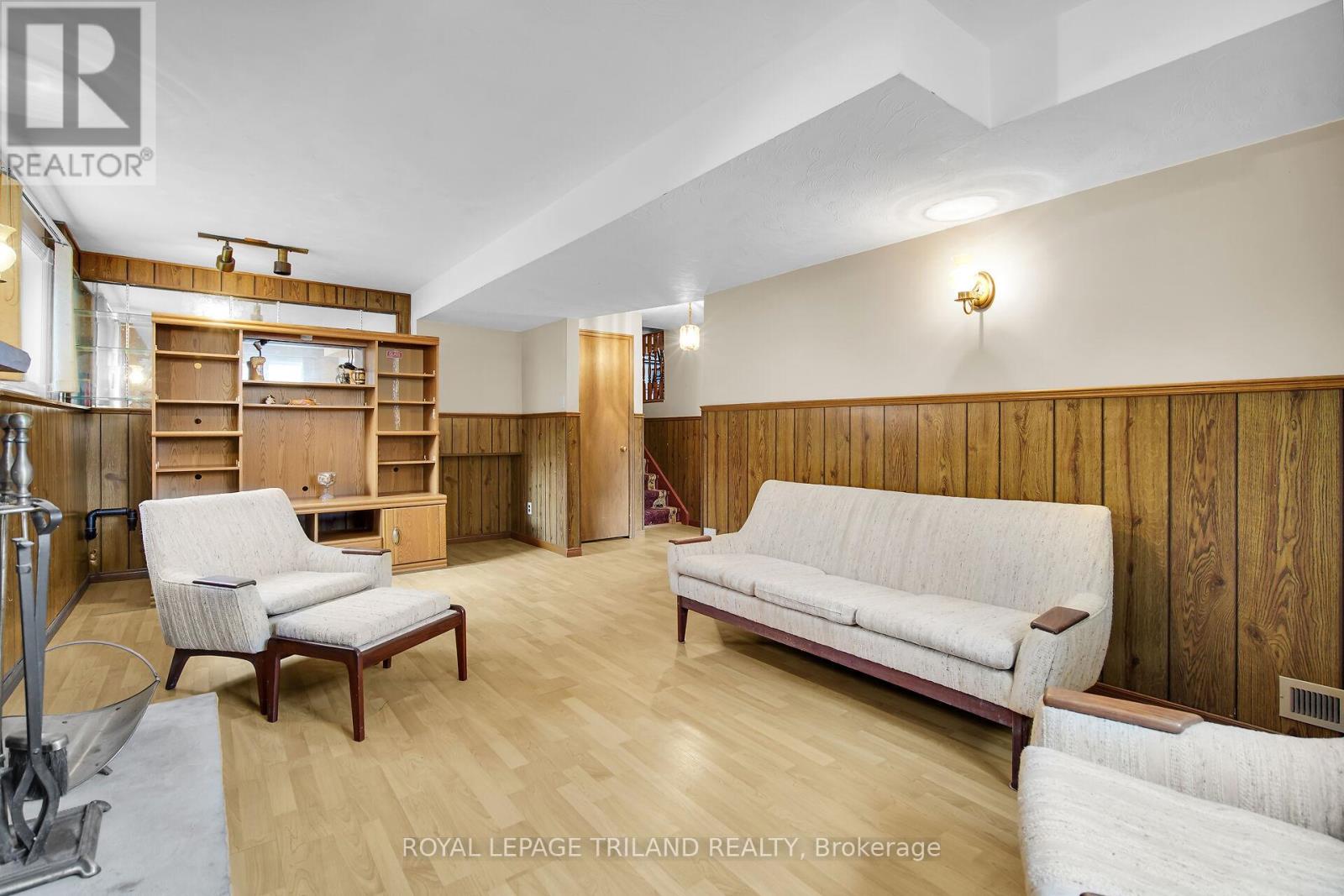 42 Applegreen Grove, London South (South N), Ontario  N6J 4K4 - Photo 18 - X12521096