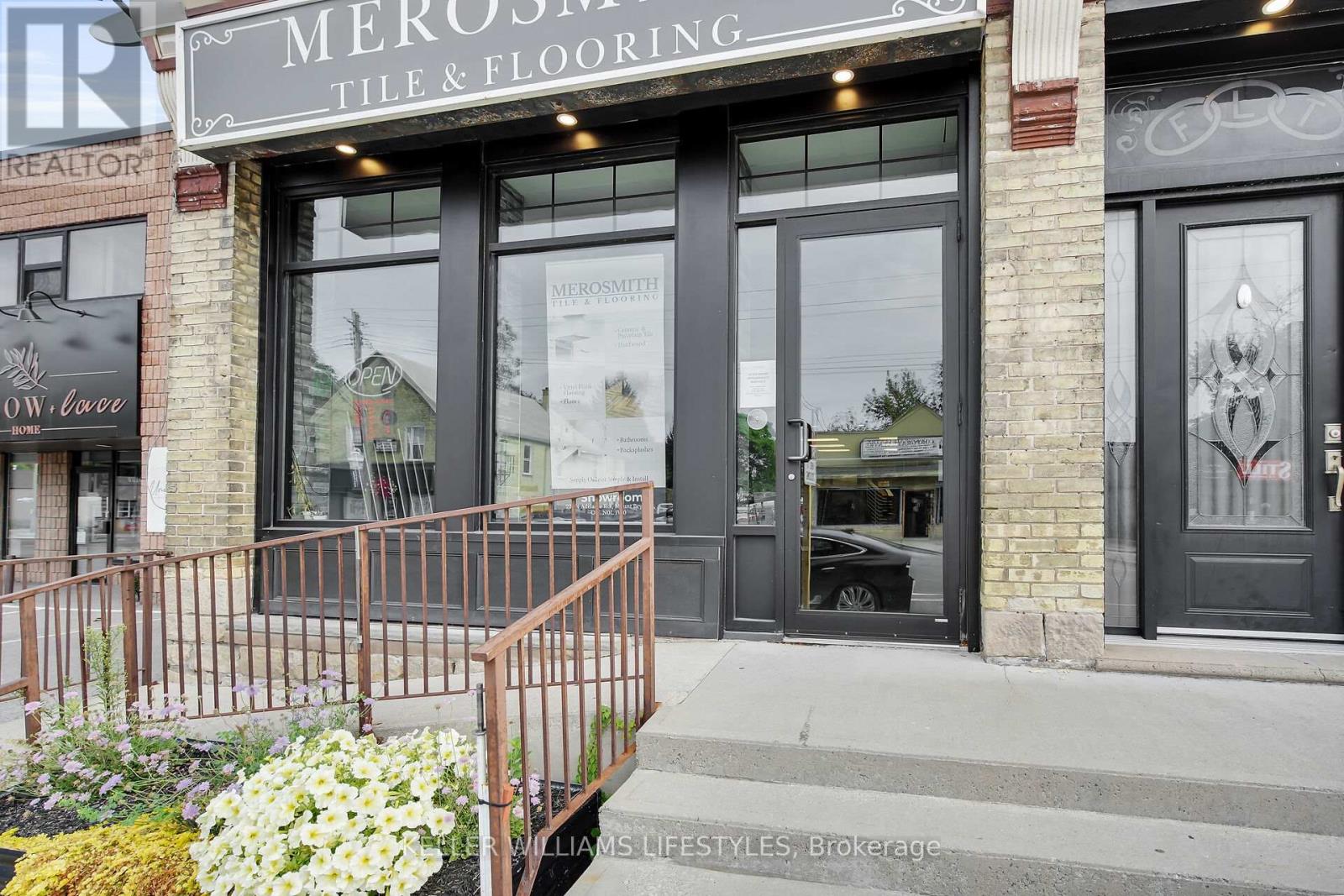 Main Floor - 22470-22474 Adelaide Road, Strathroy-Caradoc, Ontario  N0L 1W0 - Photo 2 - X12521170