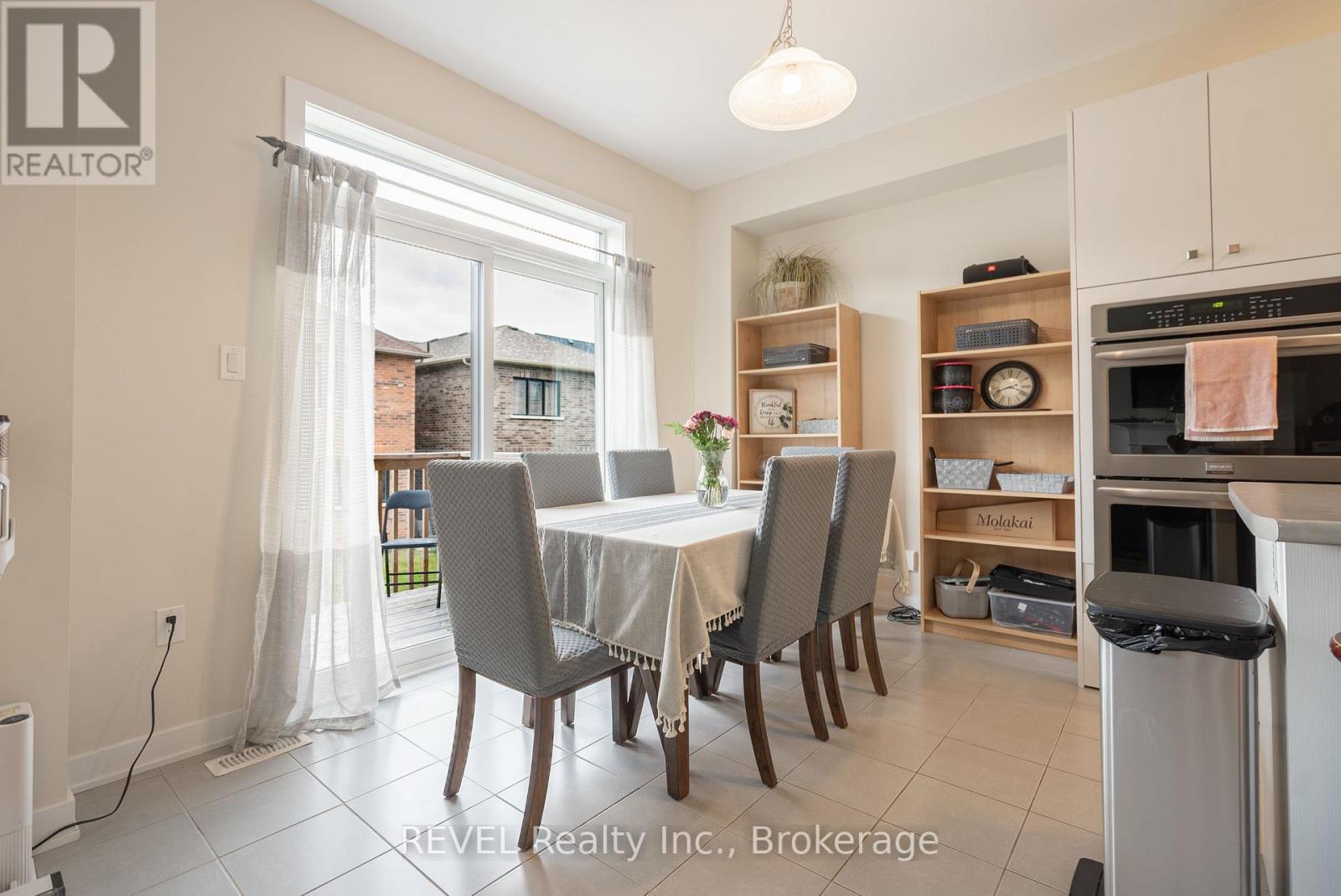 145 Stern Drive, Welland, Ontario  L3B 0M3 - Photo 12 - X12455682