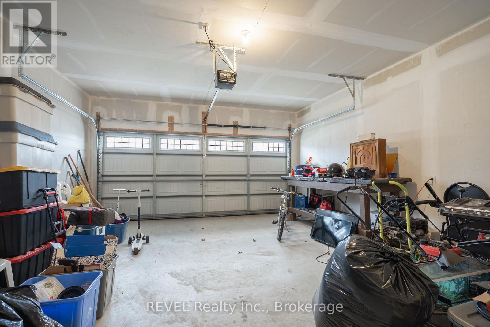 145 Stern Drive, Welland, Ontario  L3B 0M3 - Photo 26 - X12455682