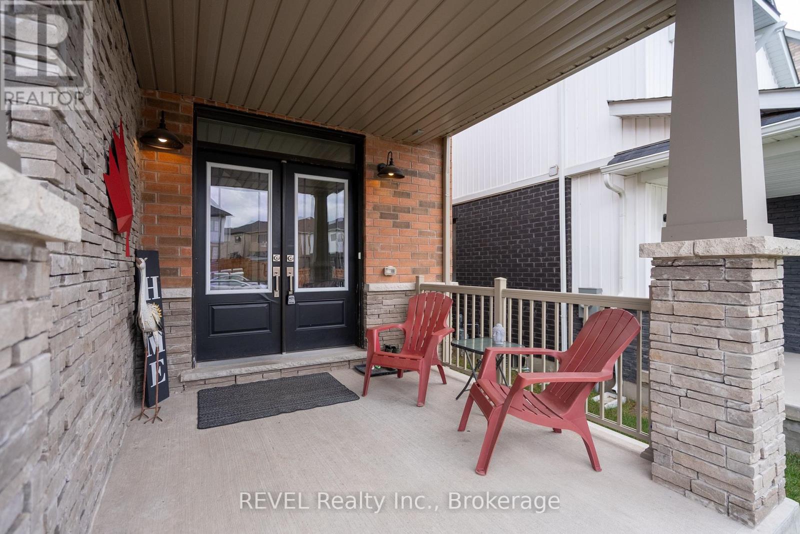 145 Stern Drive, Welland, Ontario  L3B 0M3 - Photo 2 - X12455682