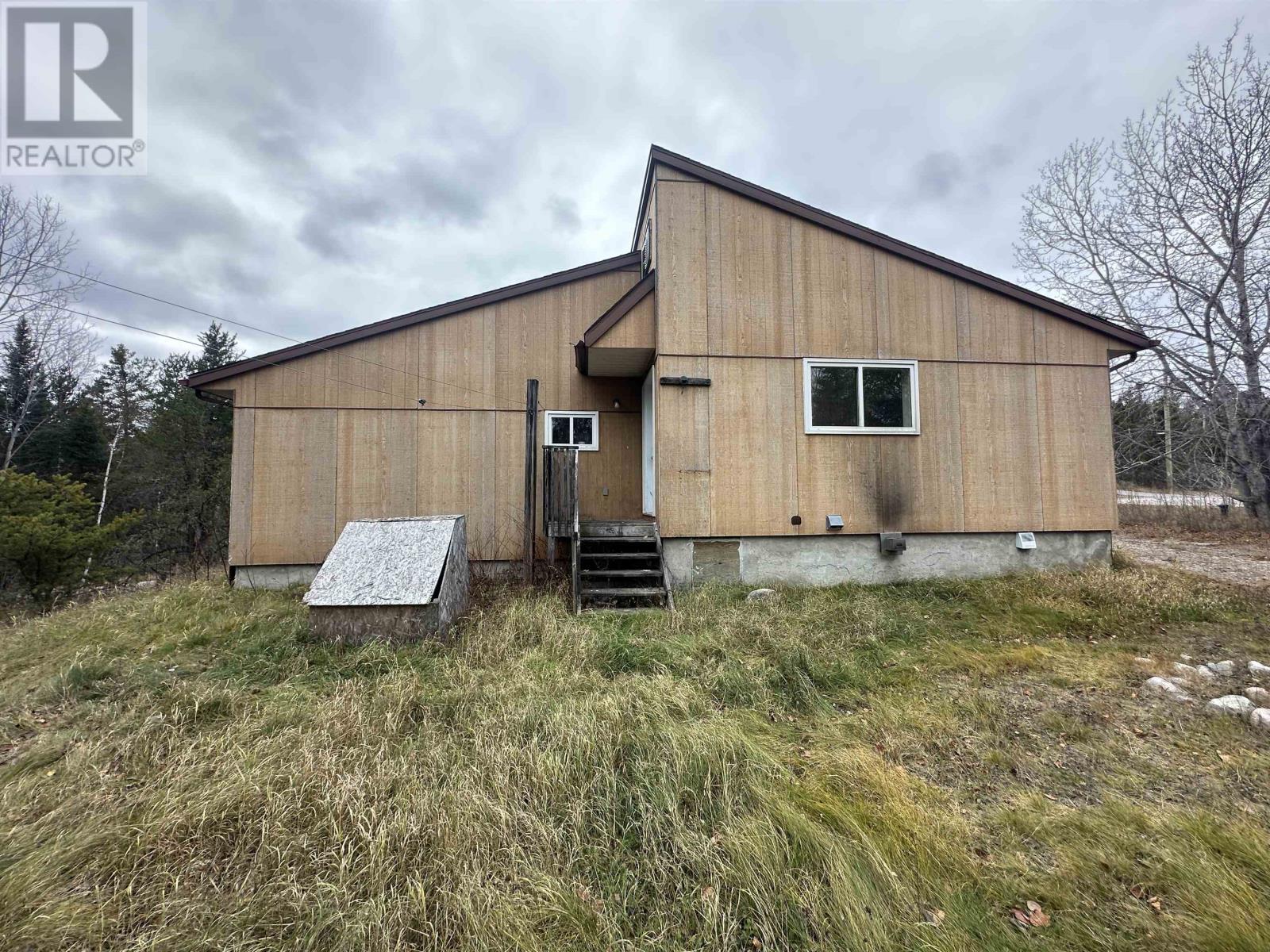 5 Northern Cres, Armstrong Station, Ontario P0T 1A0 - Photo 34 - TB253398