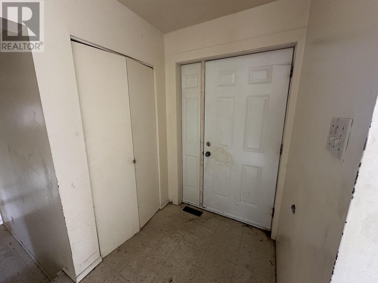 5 Northern Cres, Armstrong Station, Ontario P0T 1A0 - Photo 4 - TB253398