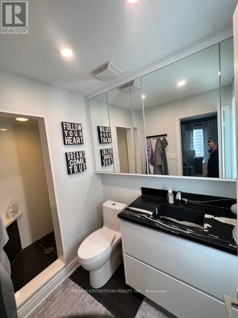 208 Roselena (Main Flr) Drive, King, Ontario  L0G 1T0 - Photo 9 - N12520714