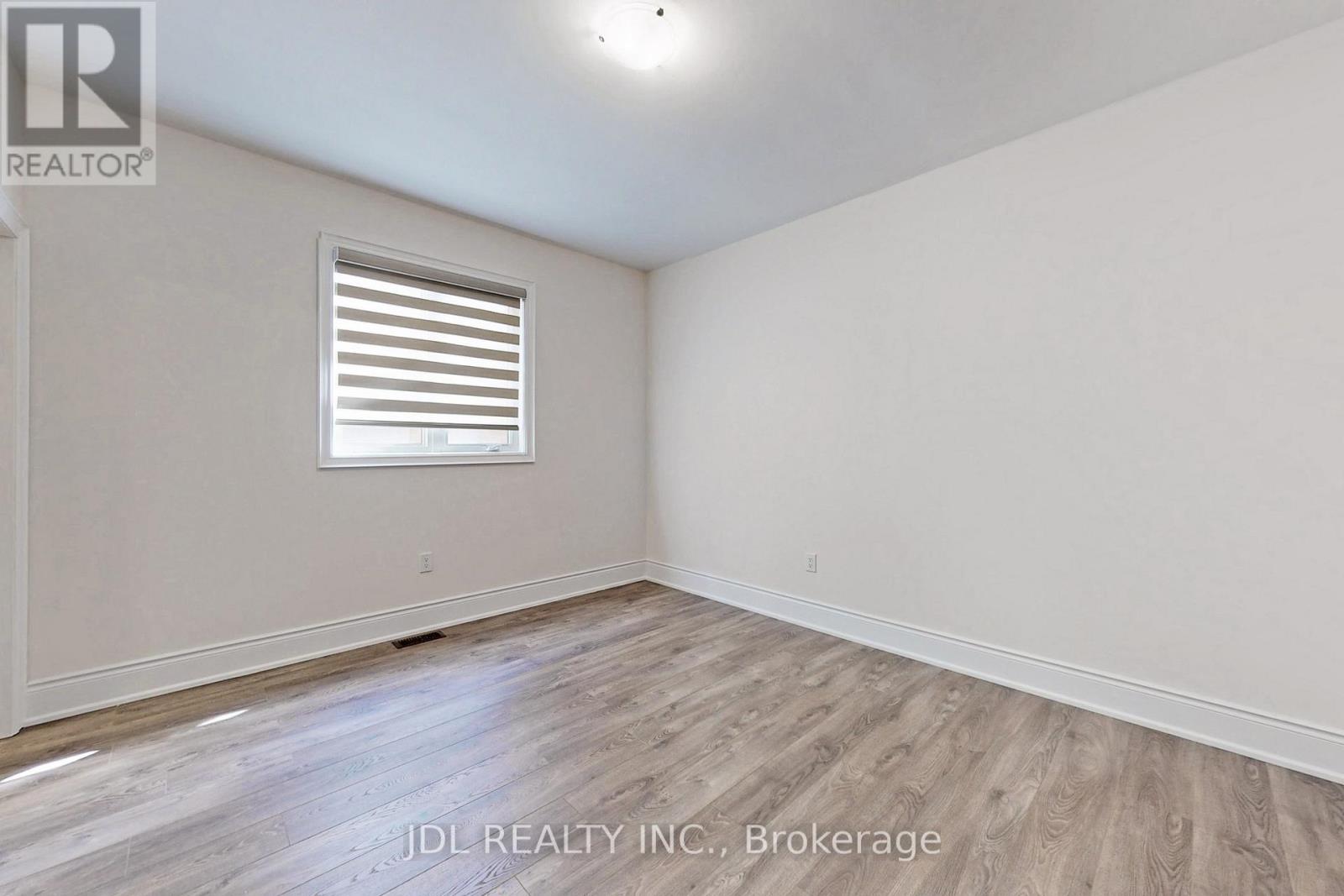 95 Giardina Crescent, Richmond Hill, Ontario  L4B 0G2 - Photo 42 - N12520724