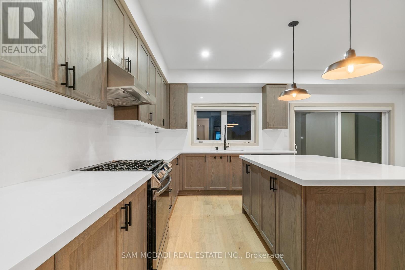 1651 Angus Street, Innisfil, Ontario  L9S 0J9 - Photo 15 - N12520736