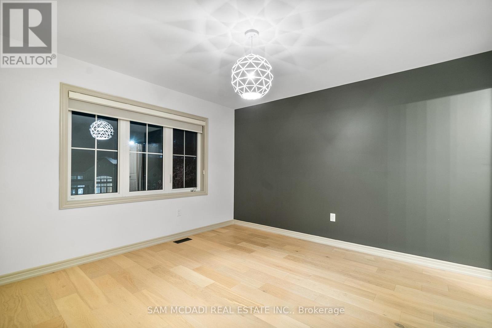 1651 Angus Street, Innisfil, Ontario  L9S 0J9 - Photo 21 - N12520736