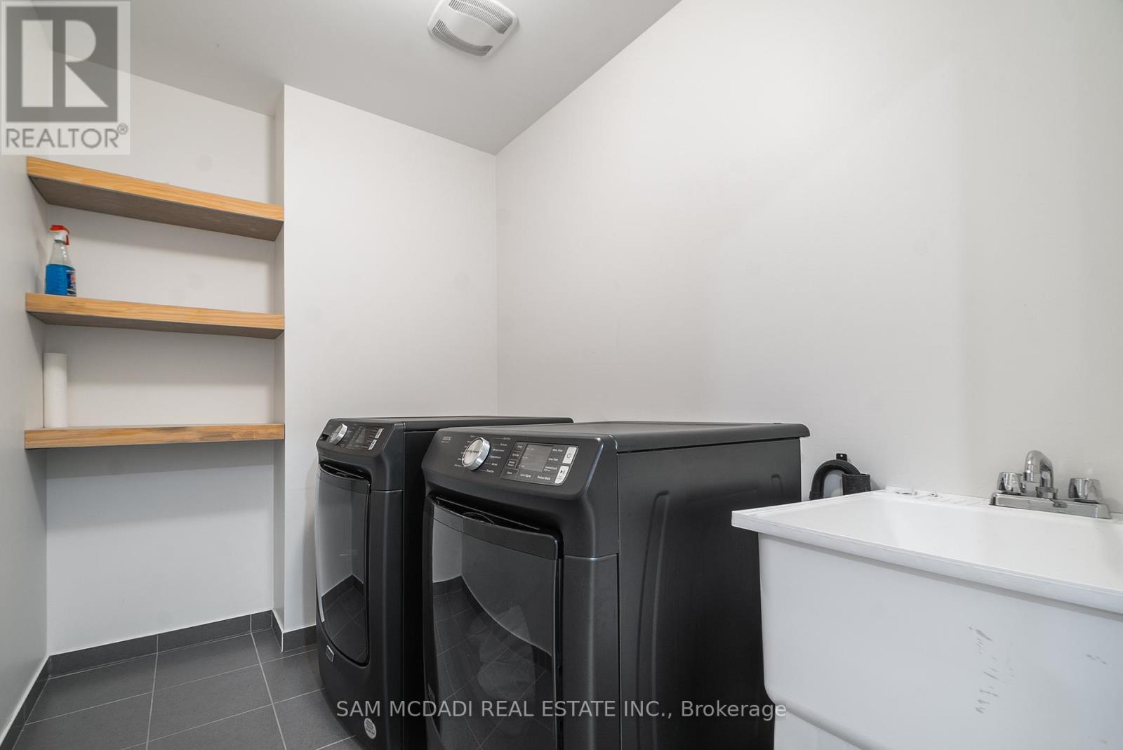 1651 Angus Street, Innisfil, Ontario  L9S 0J9 - Photo 38 - N12520736