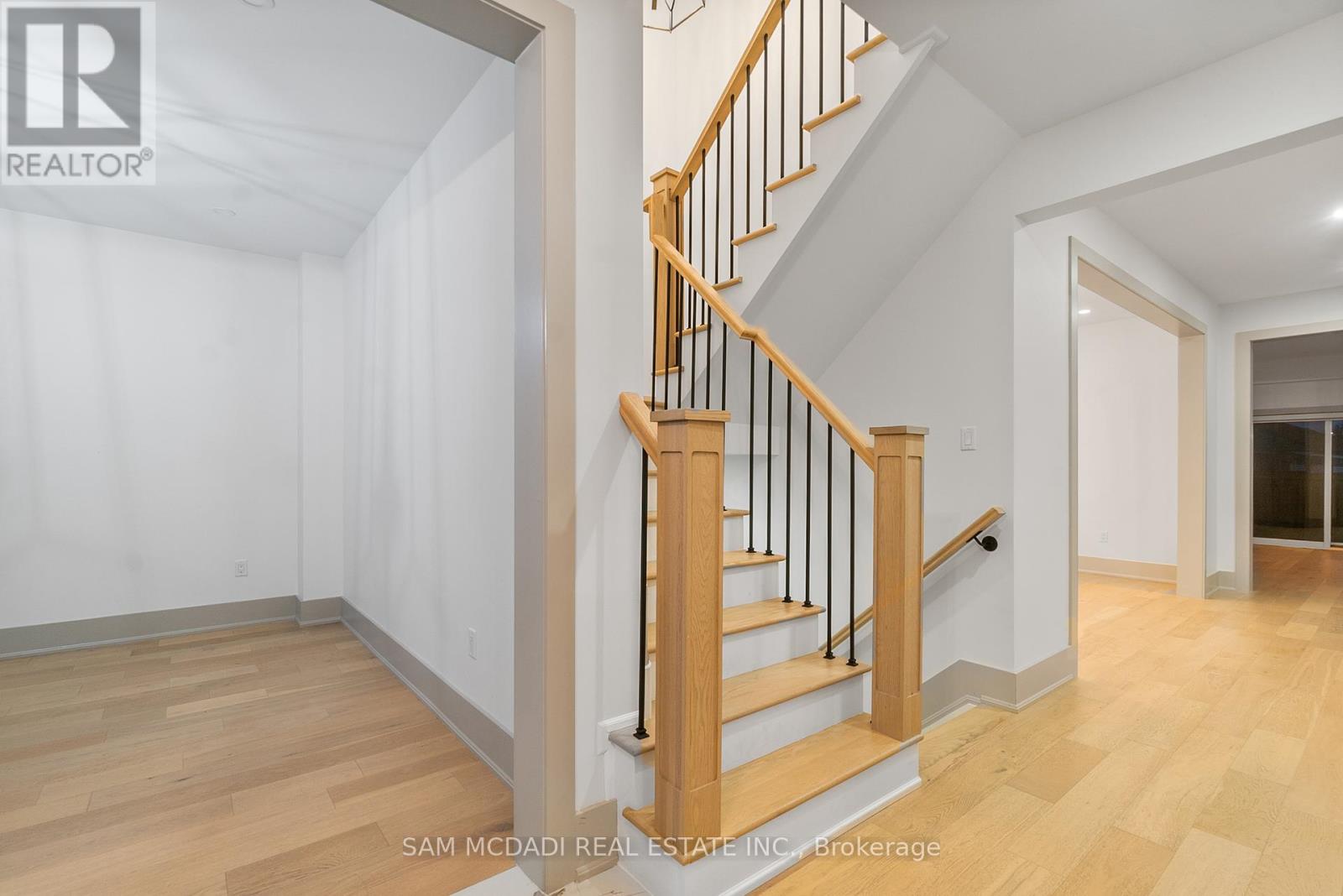 1651 Angus Street, Innisfil, Ontario  L9S 0J9 - Photo 6 - N12520738