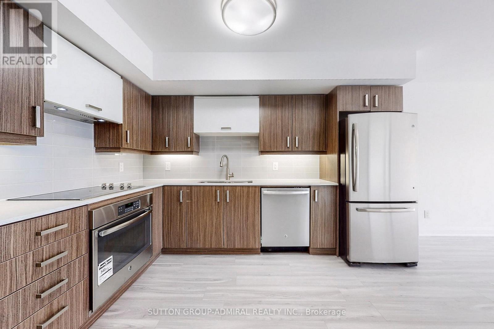 726 - 18 Uptown Drive, Markham, Ontario  L3R 5M5 - Photo 10 - N12520768