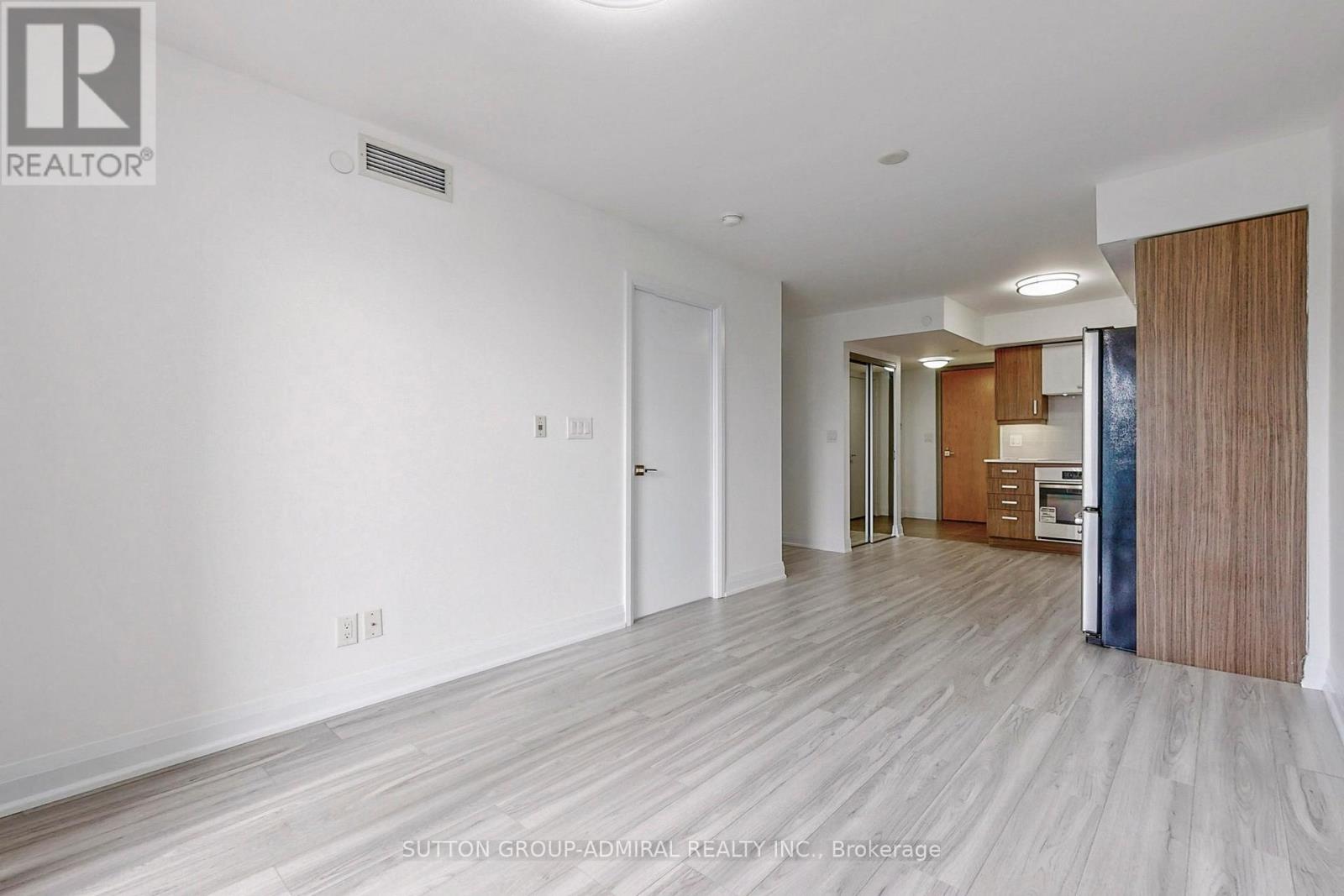 726 - 18 Uptown Drive, Markham, Ontario  L3R 5M5 - Photo 8 - N12520768