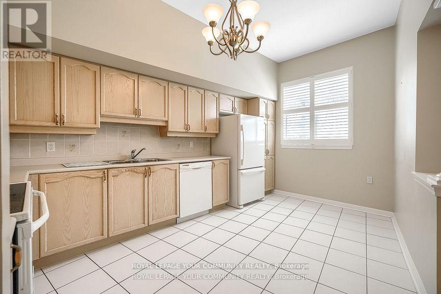 109 - 2502 Rutherford Road, Vaughan, Ontario  L4K 5N6 - Photo 15 - N12520774