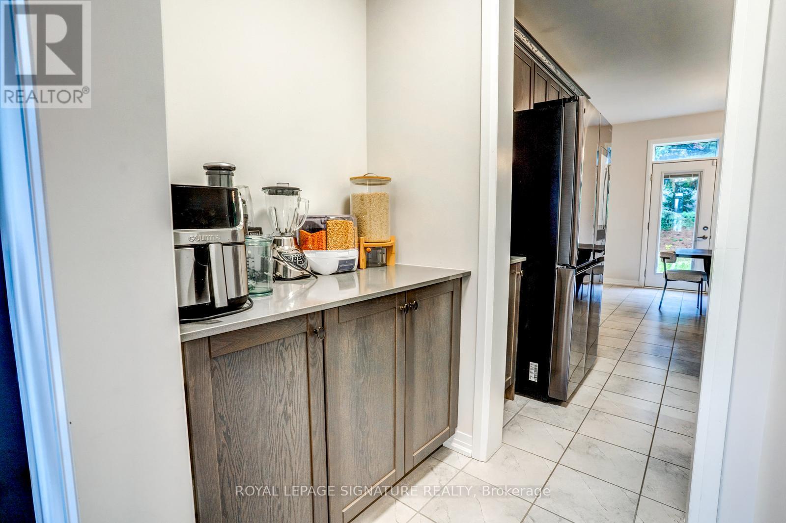 99 Bethpage Crescent, Newmarket, Ontario  L3X 1B8 - Photo 15 - N12520828