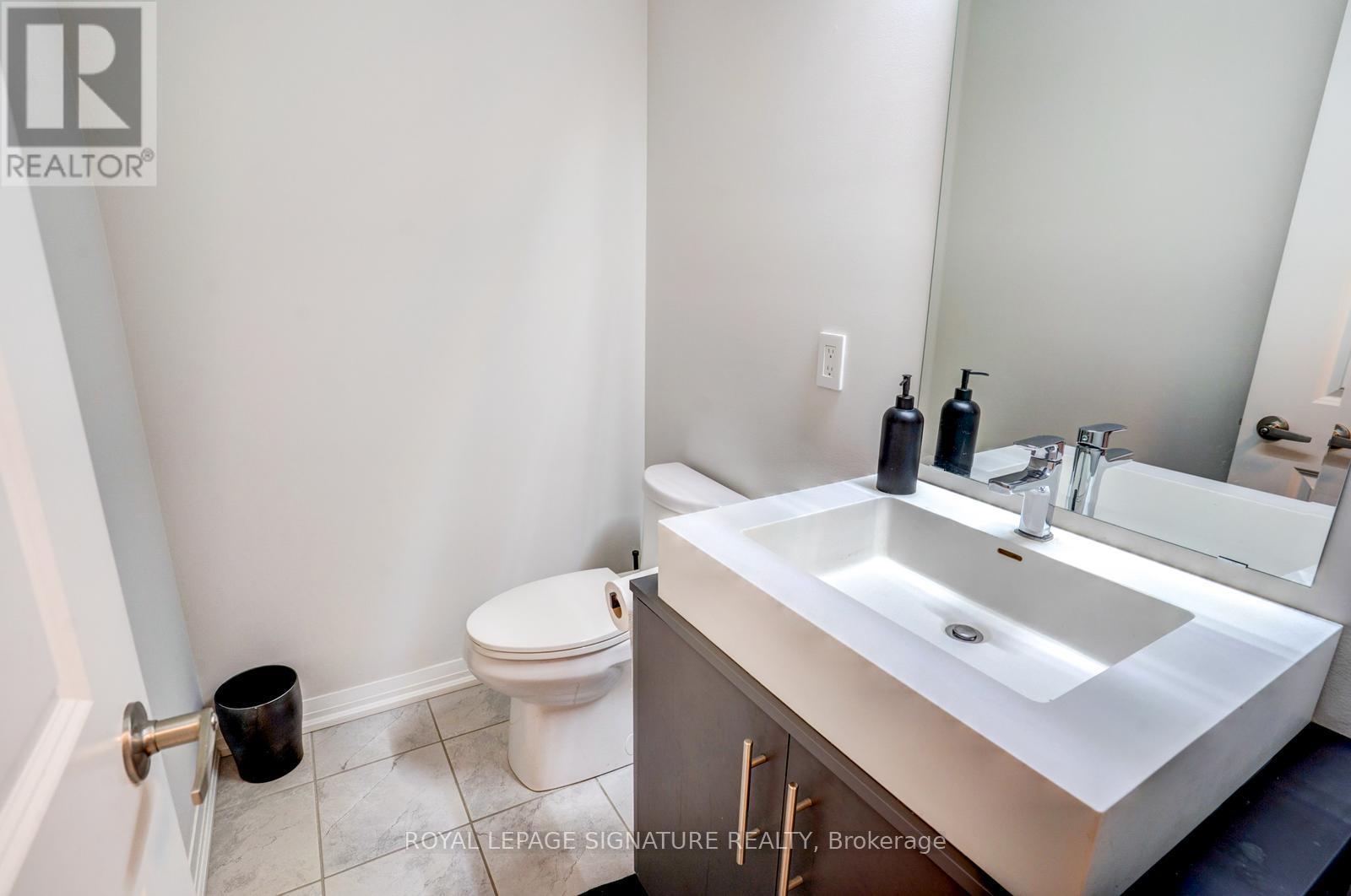 99 Bethpage Crescent, Newmarket, Ontario  L3X 1B8 - Photo 17 - N12520828