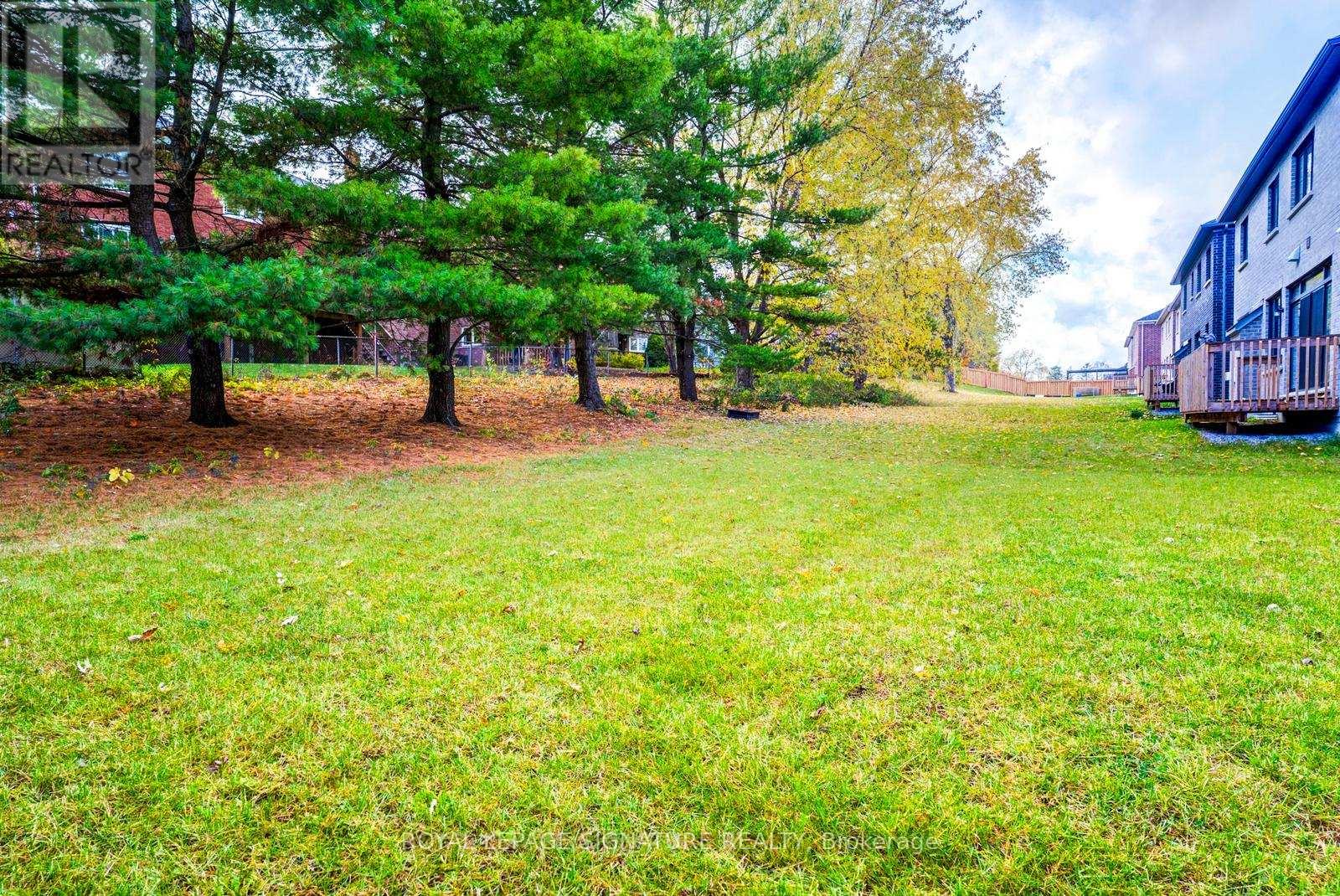 99 Bethpage Crescent, Newmarket, Ontario  L3X 1B8 - Photo 40 - N12520828