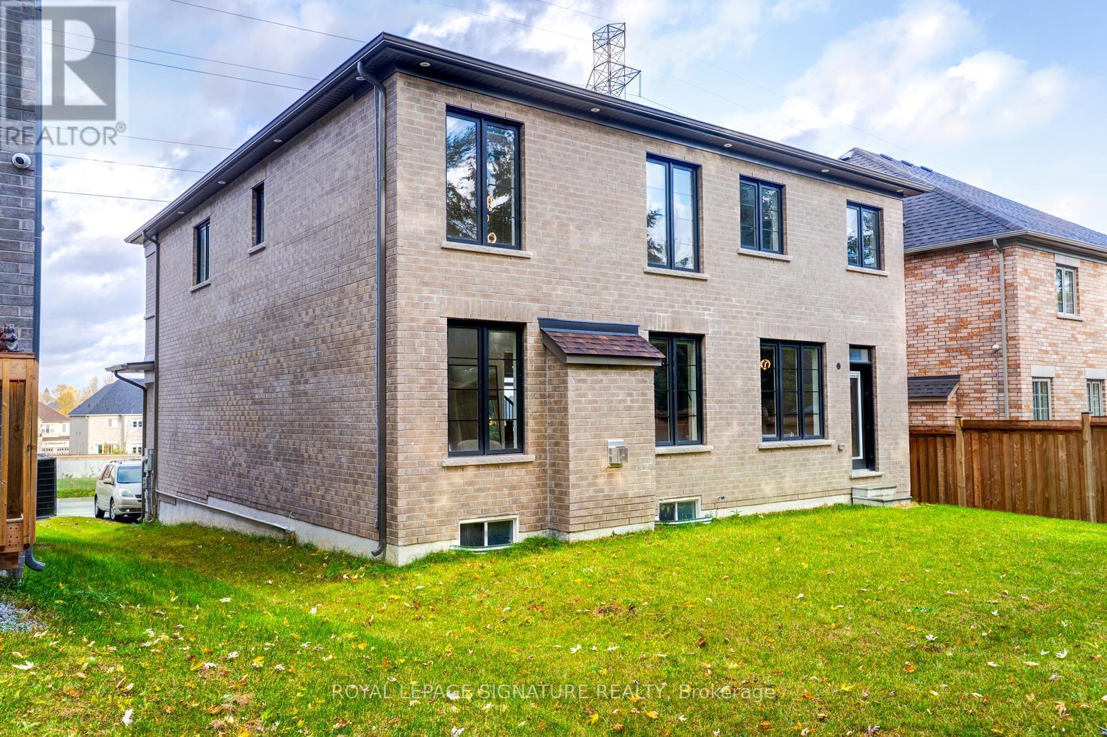 99 Bethpage Crescent, Newmarket, Ontario  L3X 1B8 - Photo 42 - N12520828