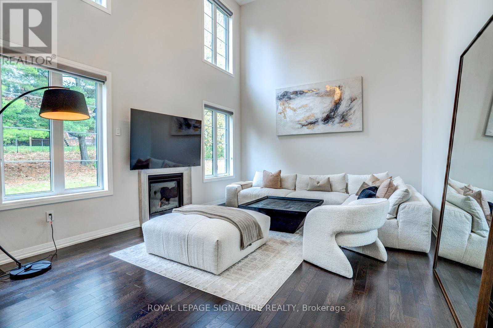 99 Bethpage Crescent, Newmarket, Ontario  L3X 1B8 - Photo 6 - N12520828