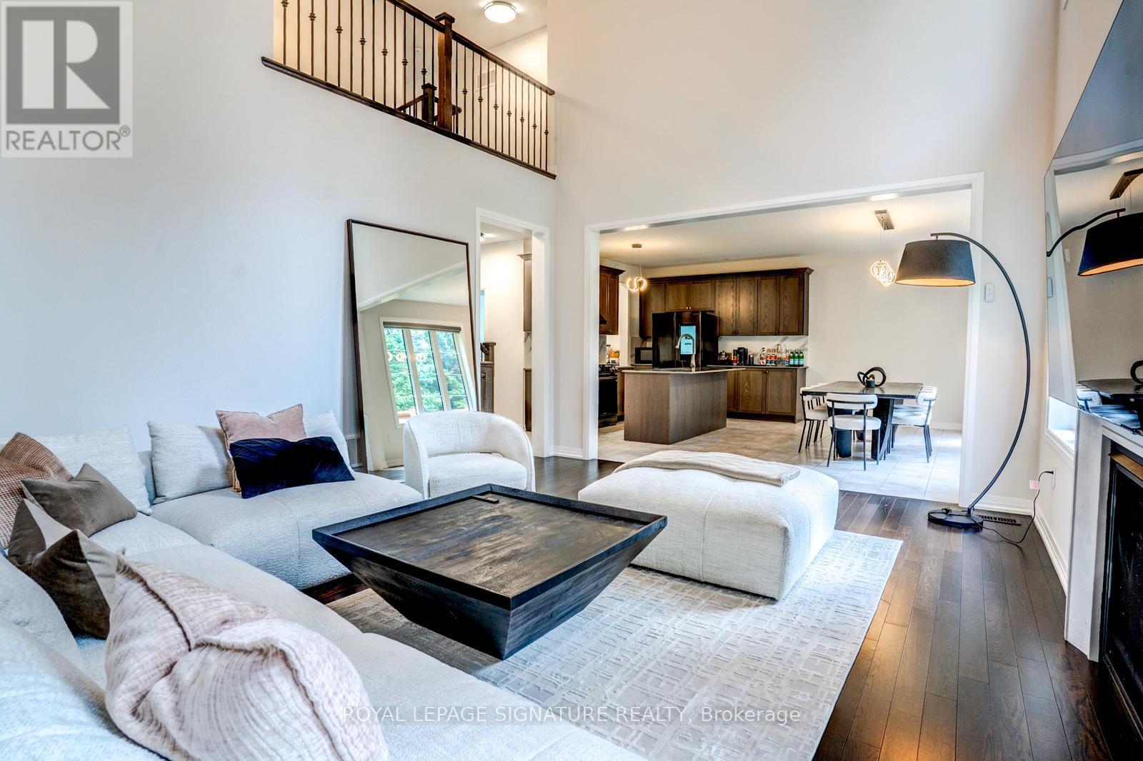 99 Bethpage Crescent, Newmarket, Ontario  L3X 1B8 - Photo 8 - N12520828