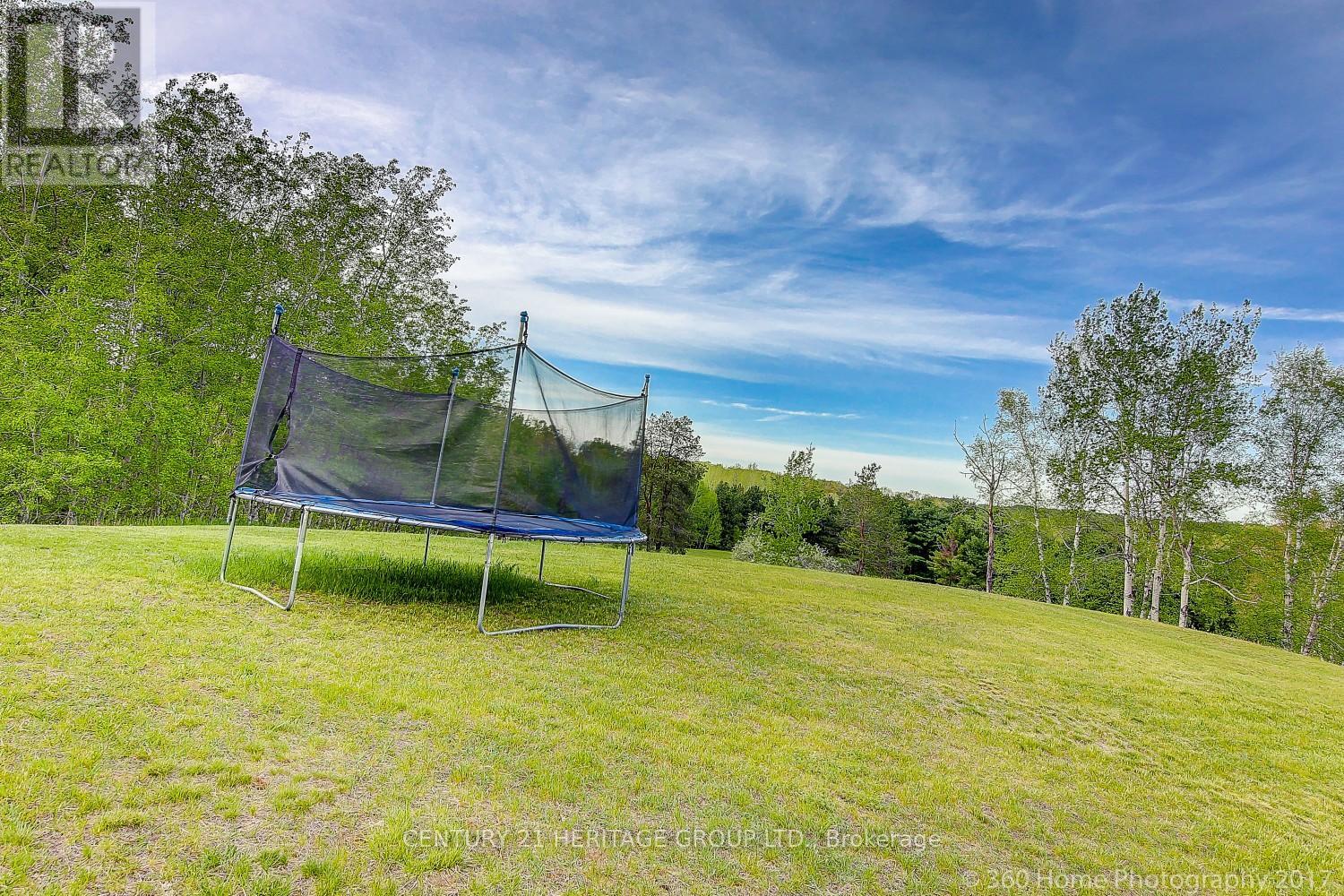 4175 17th Side Road, King, Ontario  L7B 1K4 - Photo 11 - N12520858