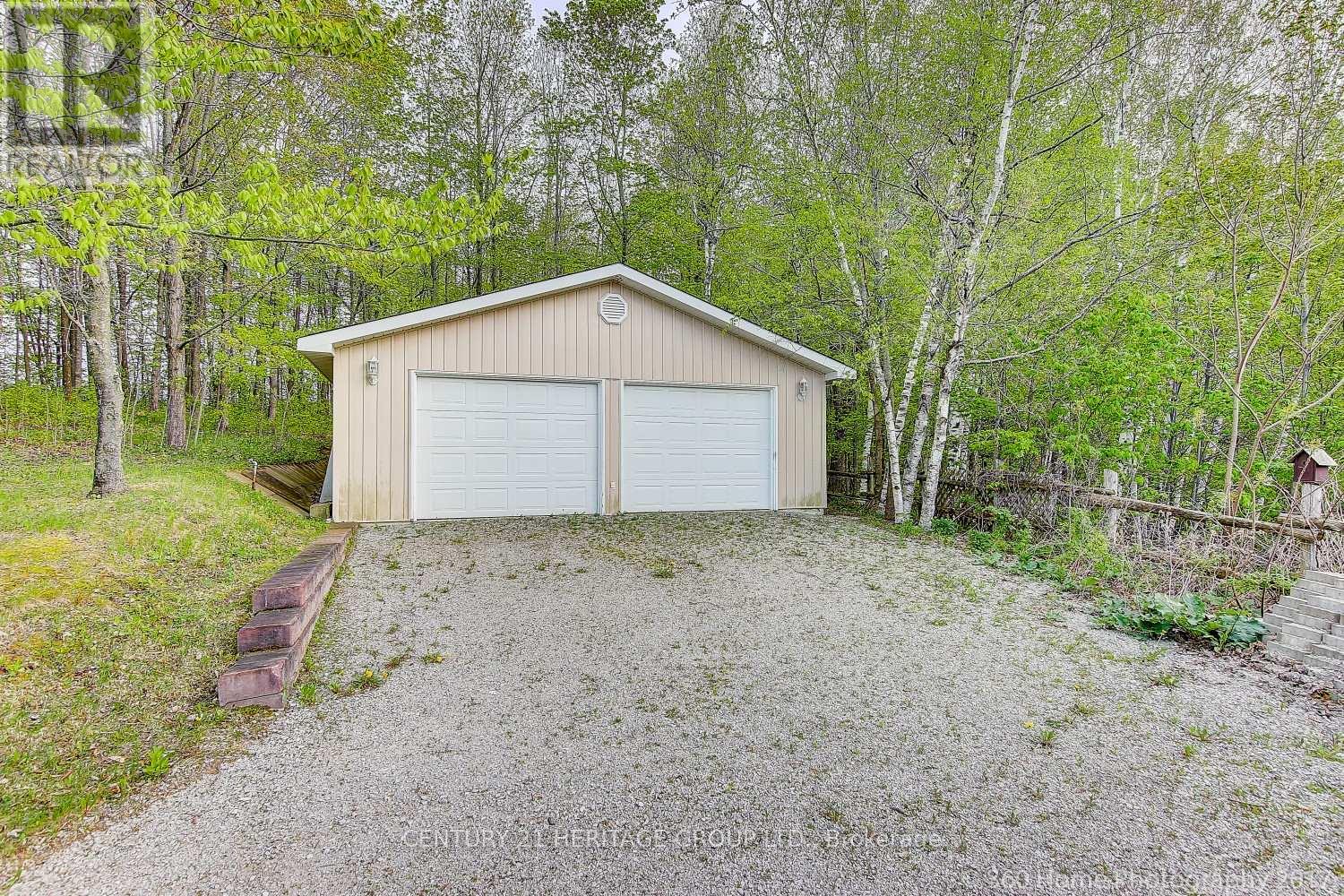 4175 17th Side Road, King, Ontario  L7B 1K4 - Photo 5 - N12520858