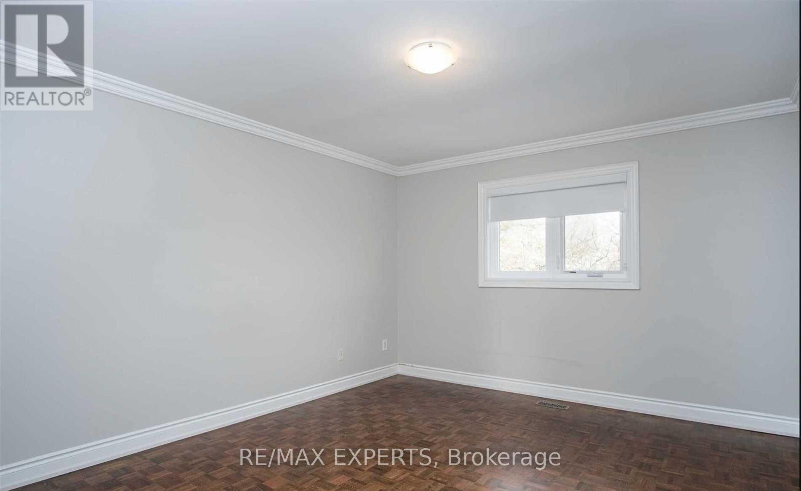 33 Rose Green Drive, Vaughan, Ontario  L4J 4R8 - Photo 10 - N12520868