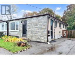 21 GLASS DRIVE, Aurora, Ontario