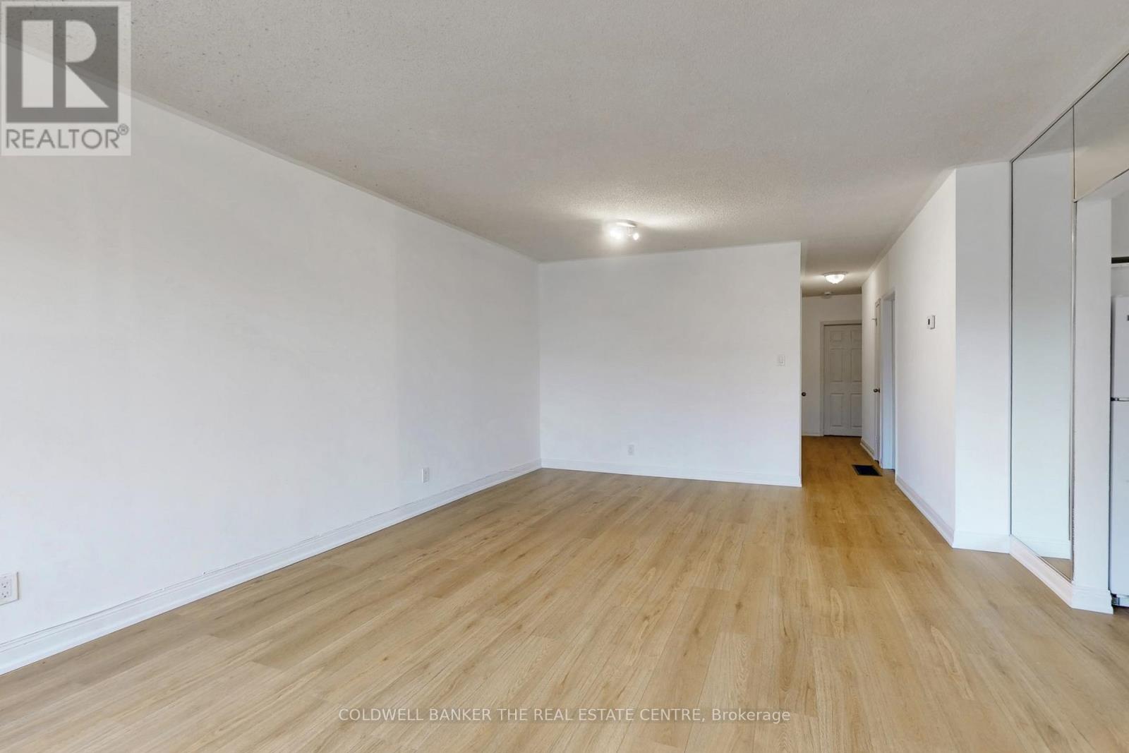 21 Glass Drive, Aurora, Ontario L4G 2E5 - Photo 6 - N12520278