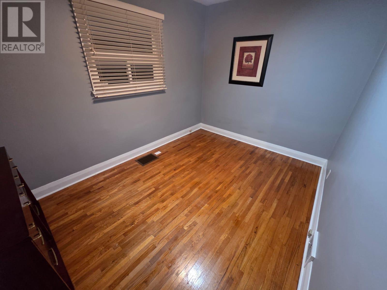 727 Bessie Ave., Thunder Bay, Ontario  P7E 1X4 - Photo 12 - TB253425