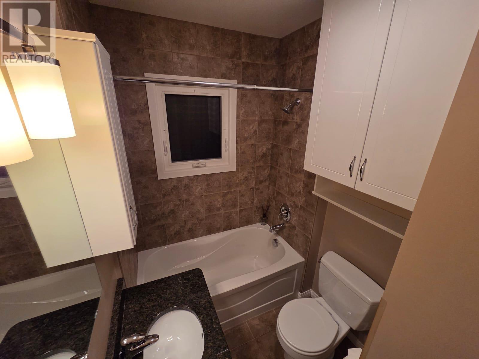 727 Bessie Ave., Thunder Bay, Ontario  P7E 1X4 - Photo 14 - TB253425