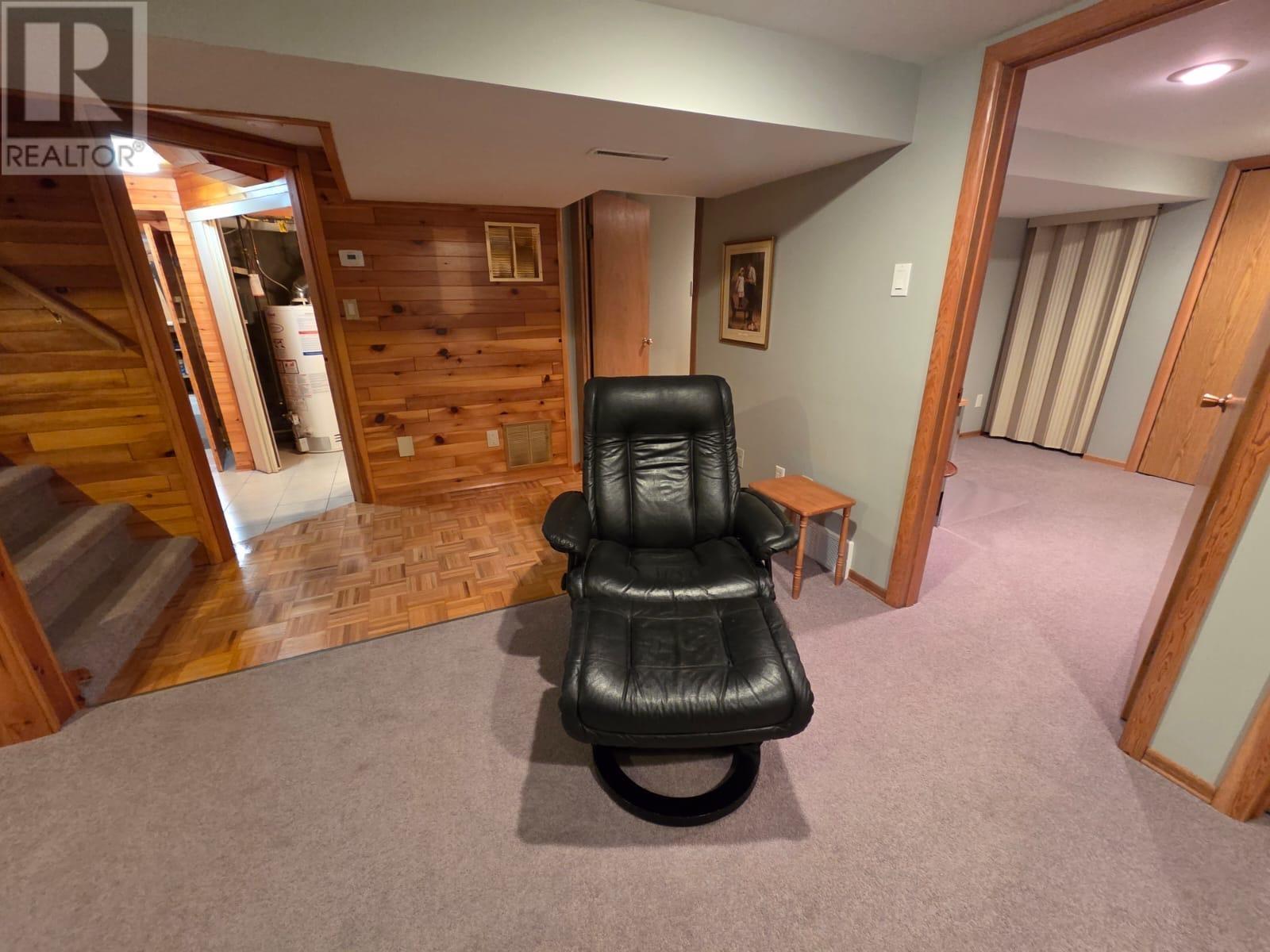 727 Bessie Ave., Thunder Bay, Ontario  P7E 1X4 - Photo 19 - TB253425