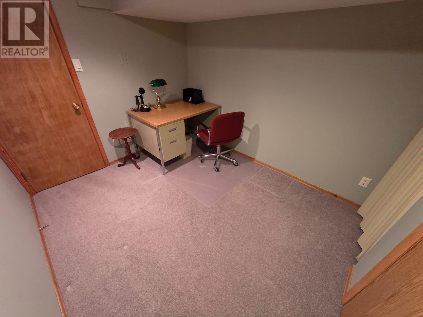 727 Bessie Ave., Thunder Bay, Ontario  P7E 1X4 - Photo 20 - TB253425