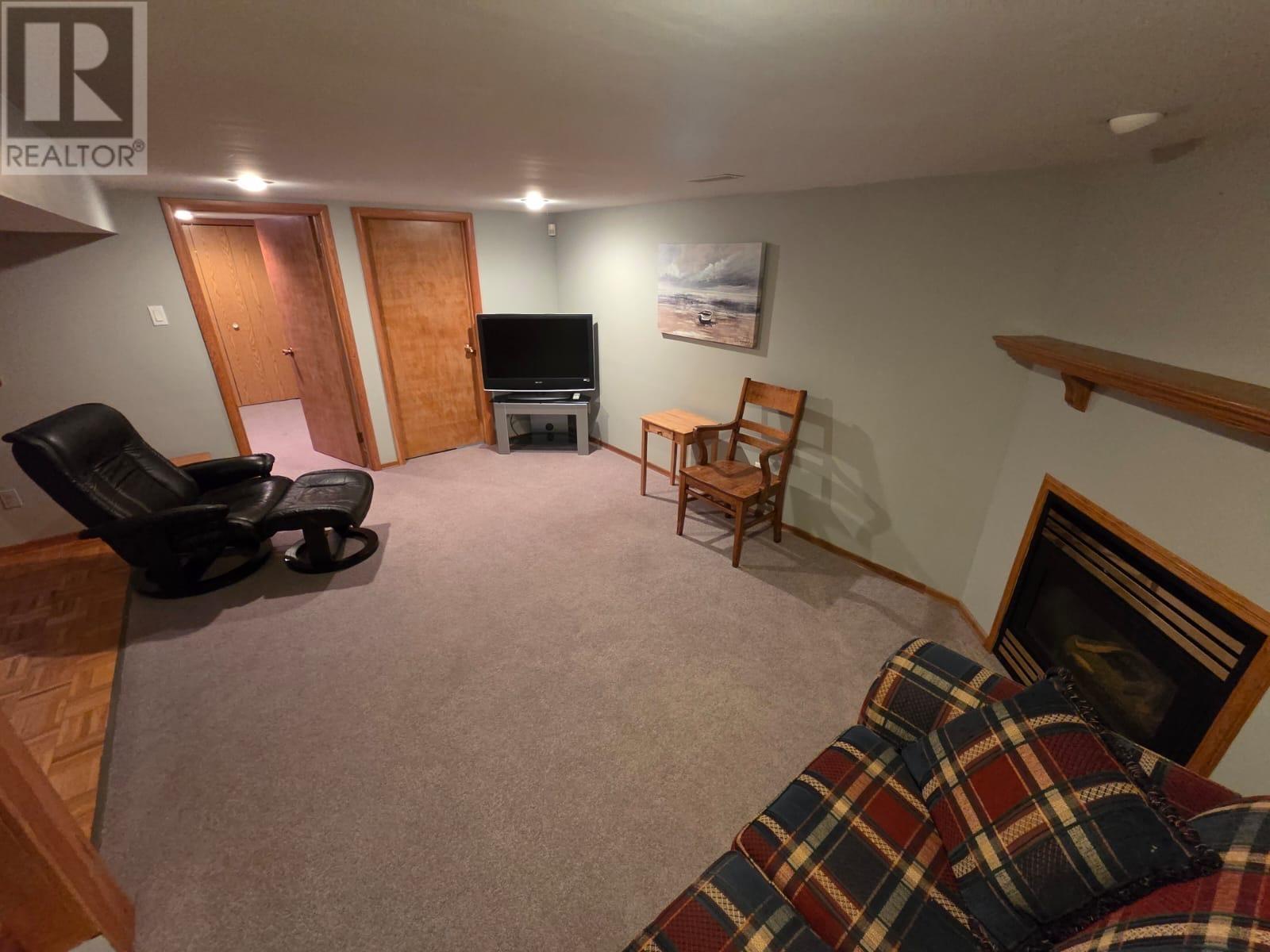 727 Bessie Ave., Thunder Bay, Ontario  P7E 1X4 - Photo 23 - TB253425