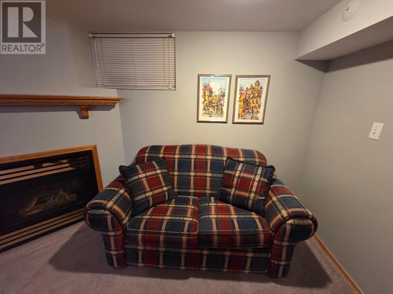 727 Bessie Ave., Thunder Bay, Ontario  P7E 1X4 - Photo 24 - TB253425