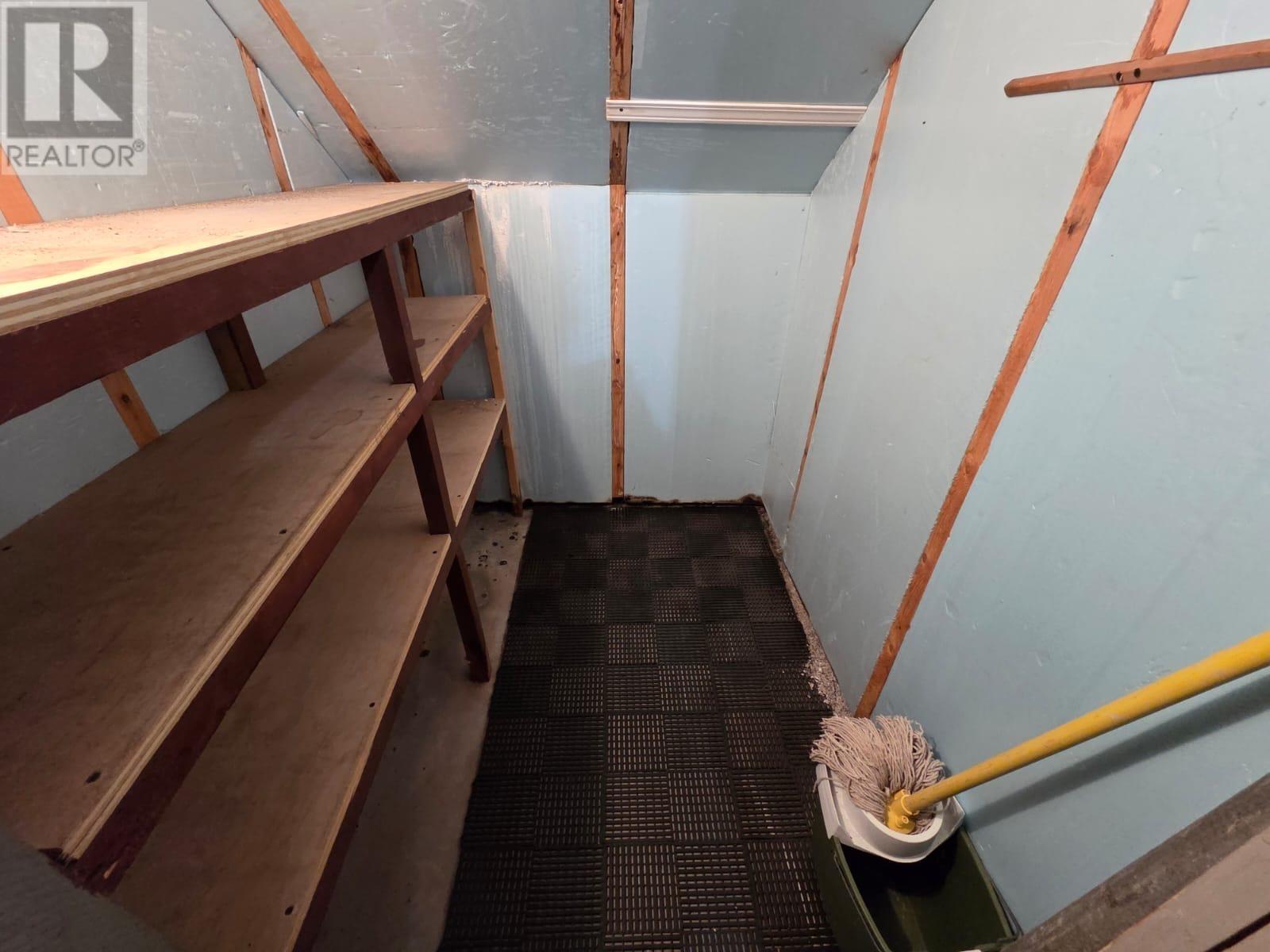 727 Bessie Ave., Thunder Bay, Ontario  P7E 1X4 - Photo 36 - TB253425