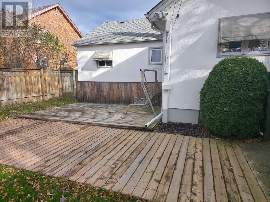 727 Bessie Ave., Thunder Bay, Ontario  P7E 1X4 - Photo 38 - TB253425