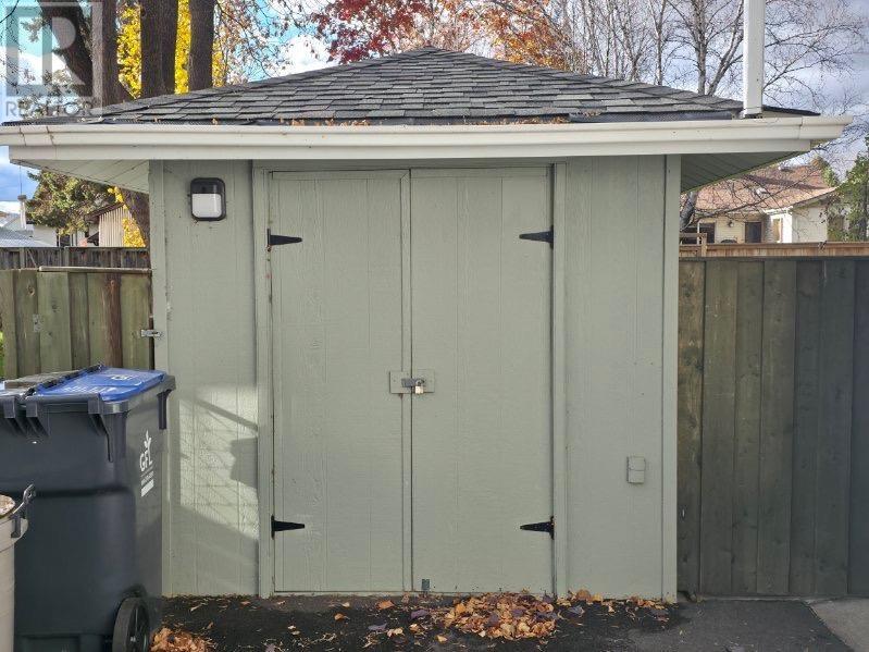 727 Bessie Ave., Thunder Bay, Ontario  P7E 1X4 - Photo 42 - TB253425