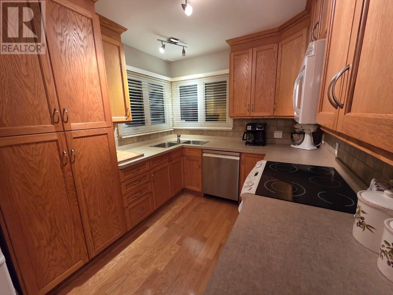 727 Bessie Ave., Thunder Bay, Ontario  P7E 1X4 - Photo 7 - TB253425